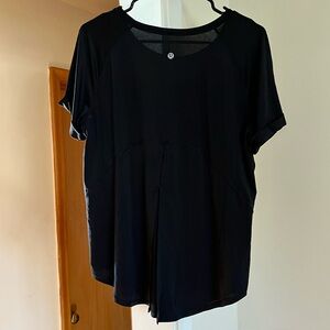 Lululemon Split-back shirt
